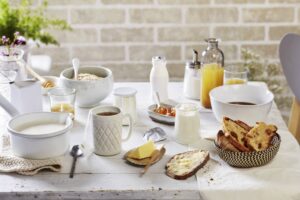 Petit-dejeuner Cniel