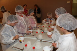 Enfants Atelier moulage du beurre