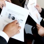statistiques schéma papier mains