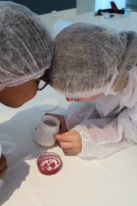 Atelier enfants fabrication beurre