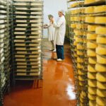 2 agents d'Affinage, fromages, grille
