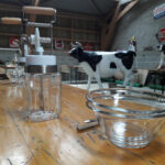 Musée, vache, baratte, bol, fabrication de beurre