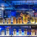 Lactopôle, cité du lait, collection de pots à lait, vitrine, musée